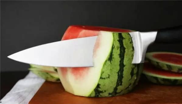 白色直接吃的瓜,尽享夏日清新——白色瓜果美食之旅